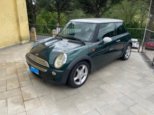 MINI COOPER 1.6 BENZINA ANNO 2003